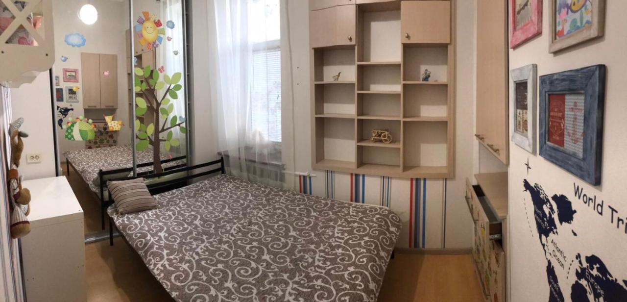 Apartment Near Deribasovskaya Odessa Exteriör bild